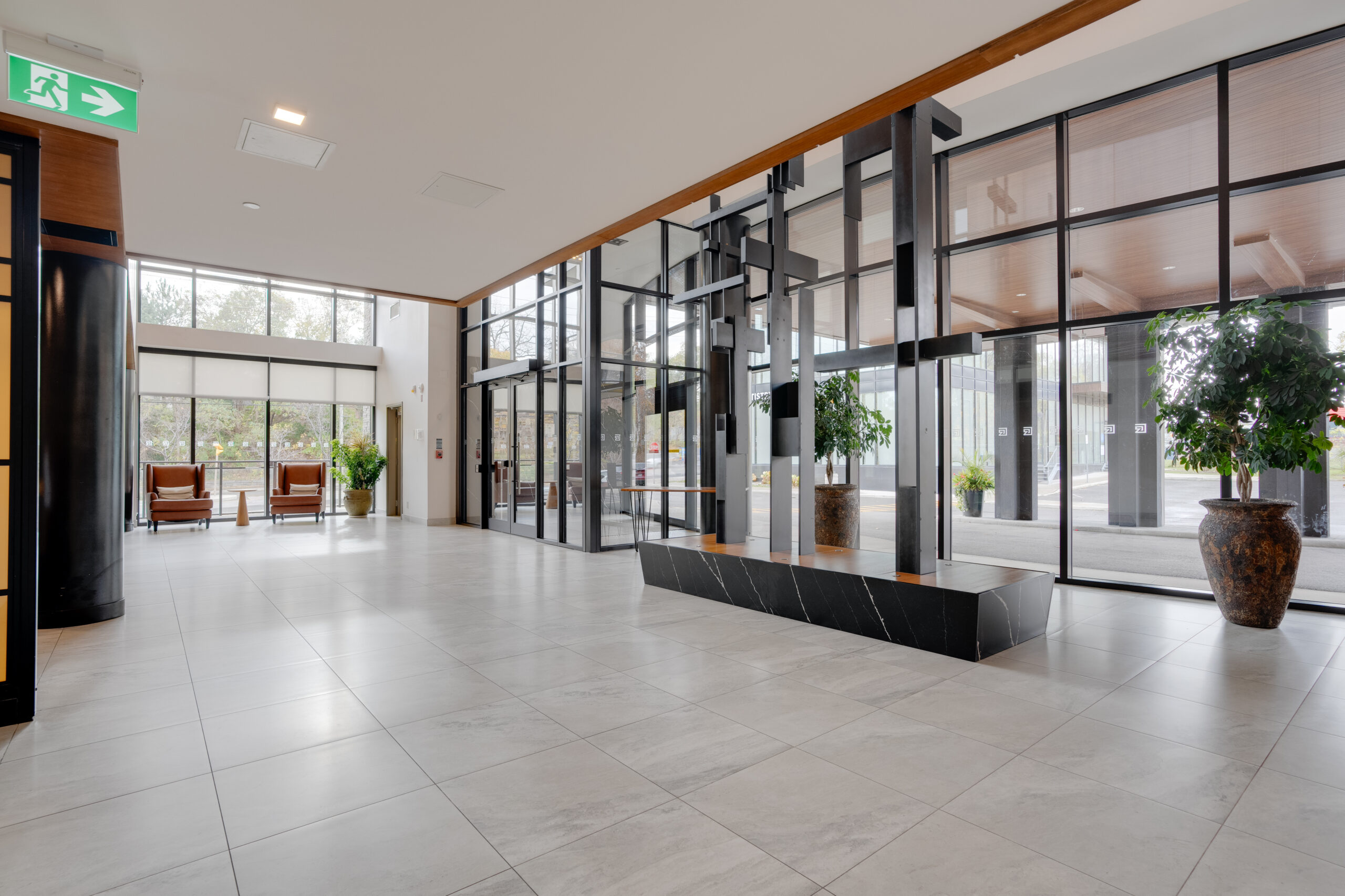03-1575 Lakeshore Rd W Unit 221-007_enfused