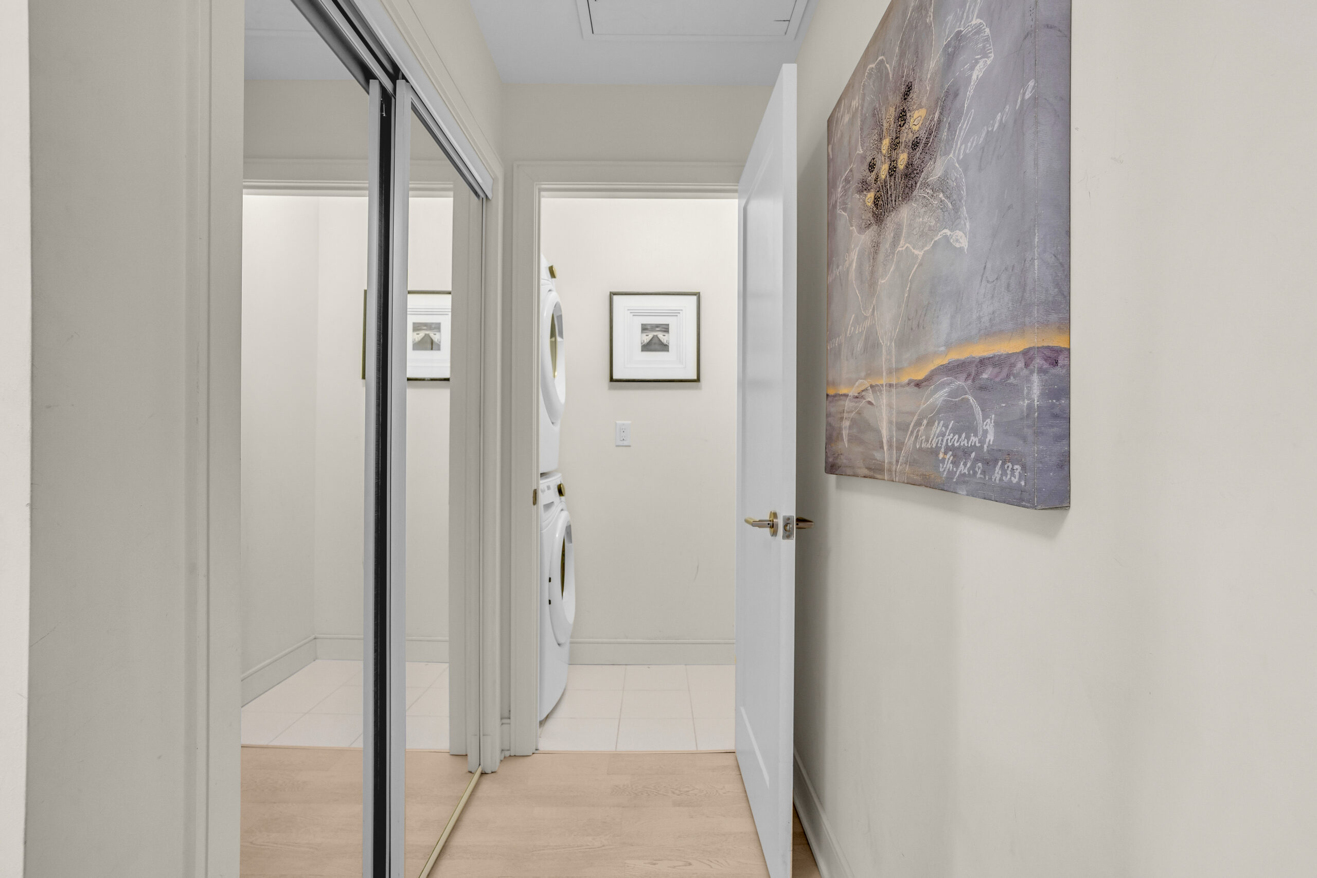 11-1575 Lakeshore Rd W Unit 221-031