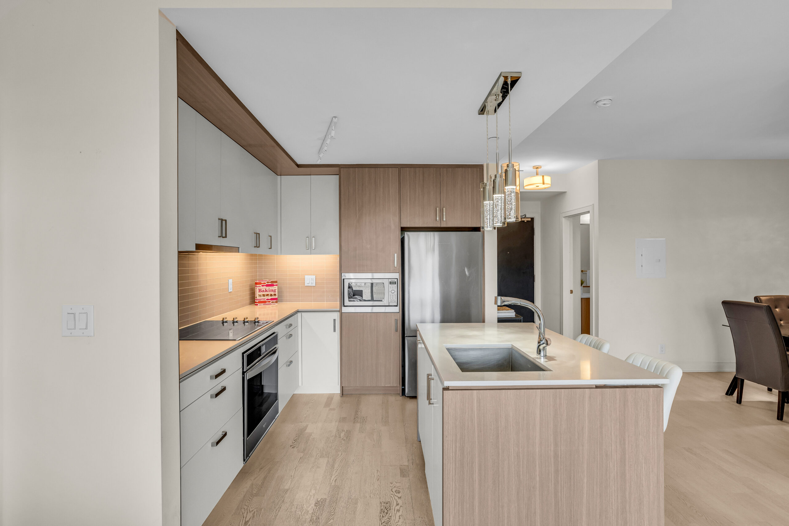19-1575 Lakeshore Rd W Unit 221-055