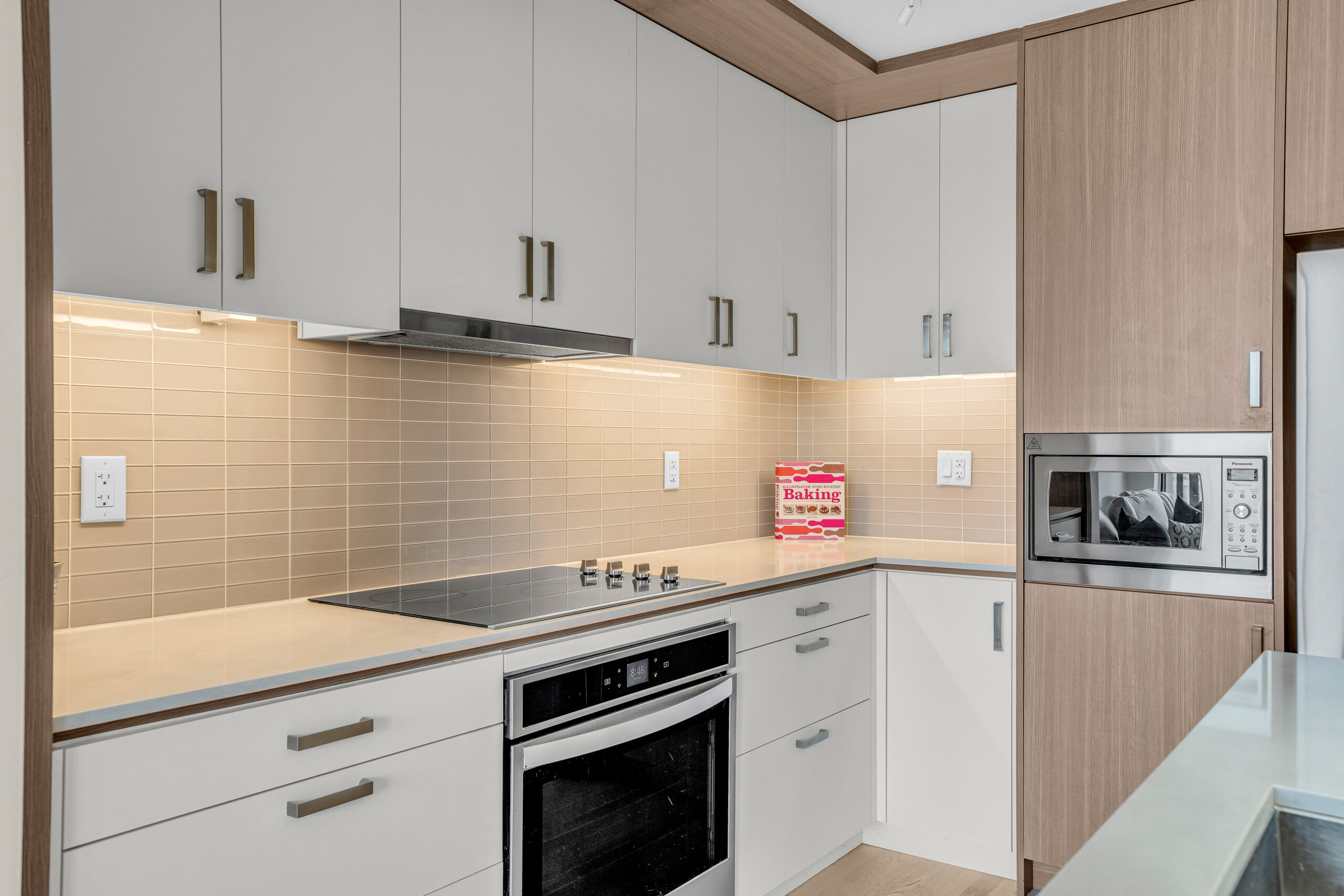 21-1575 Lakeshore Rd W Unit 221-061